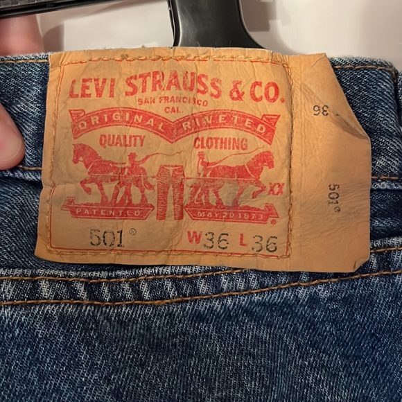 Levi’s 501, 36 36 - Picture 7 of 12
